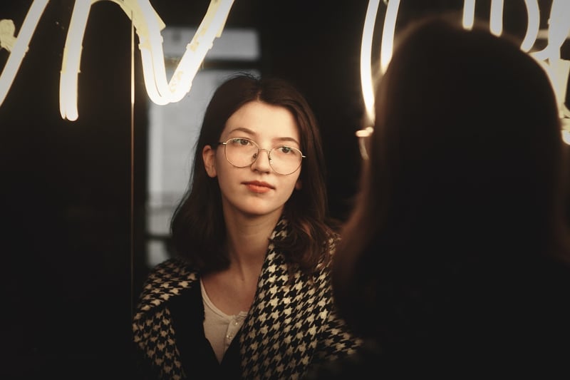 Reflective Mirror